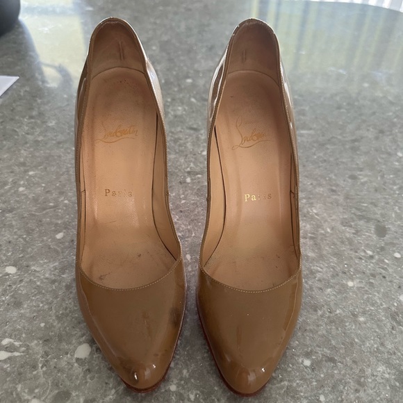 Christian Louboutin - Picture 1 of 9